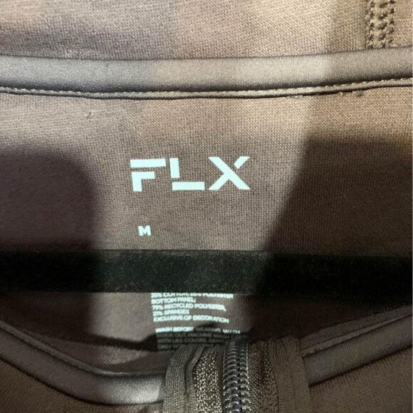 𝅺WOMAN’S ultra plush pullover coat. Lots of stretch. NWT. Size M. Charcoal gray. - Picture 4 of 10